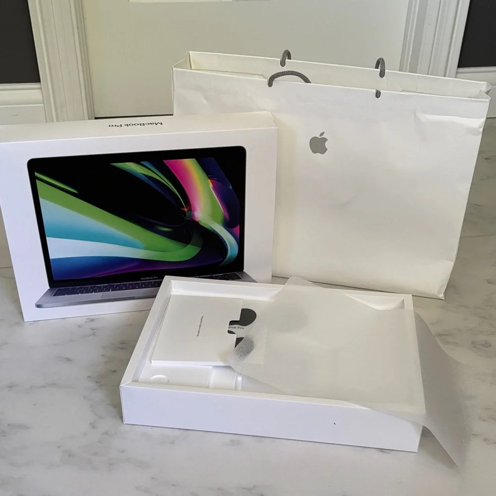 Apple MacBook Pro 13” Empty Box and Bag
